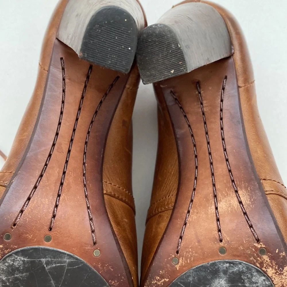 Frye Marissa - High Heel Oxford- size 6 - Picture 10 of 12